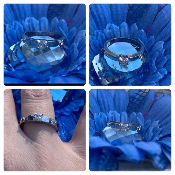 18K Silver plated CZ cluster sides fashion ring. - Picture 1 of 9